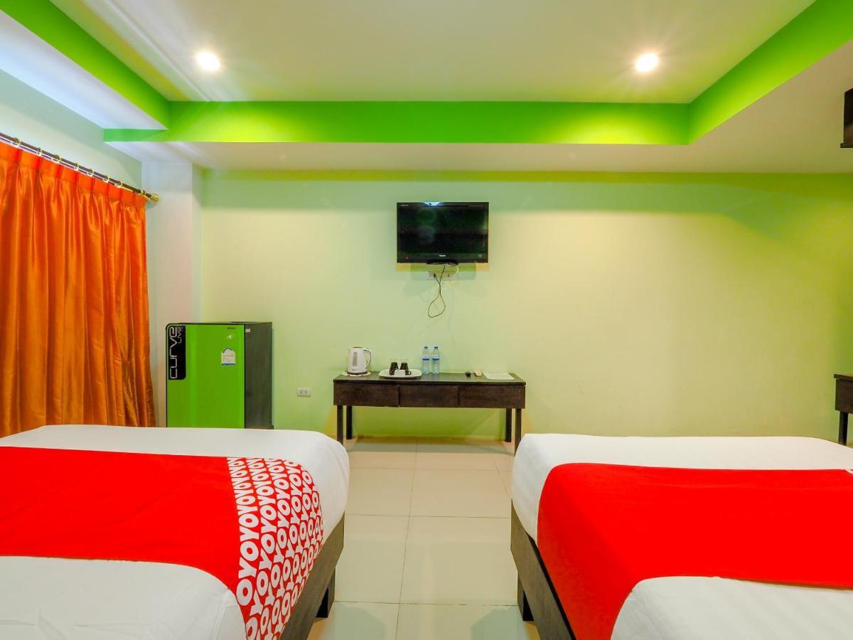 Oyo 75367 Ud Pattaya Hotel Landkreis Landkreis Bang Lamung Exterior foto