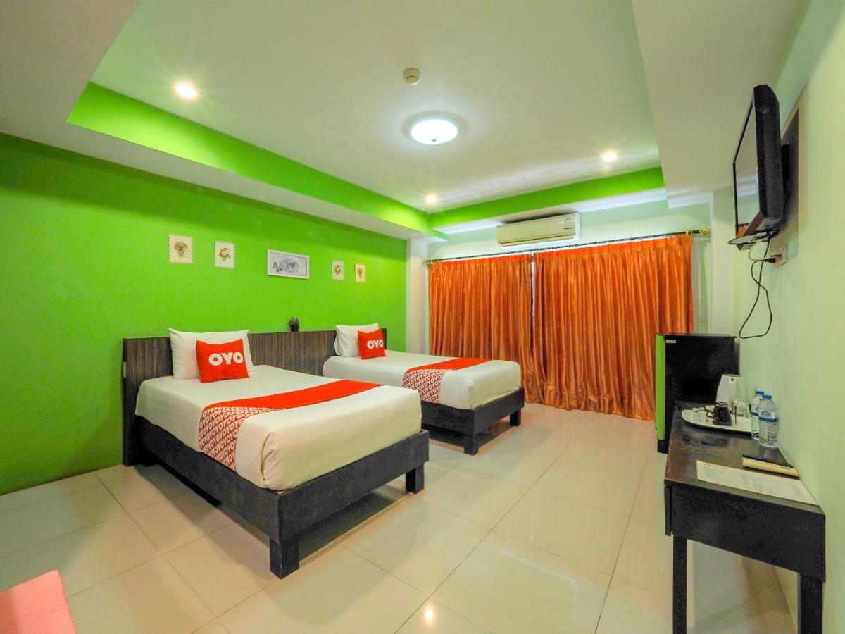 Oyo 75367 Ud Pattaya Hotel Landkreis Landkreis Bang Lamung Exterior foto
