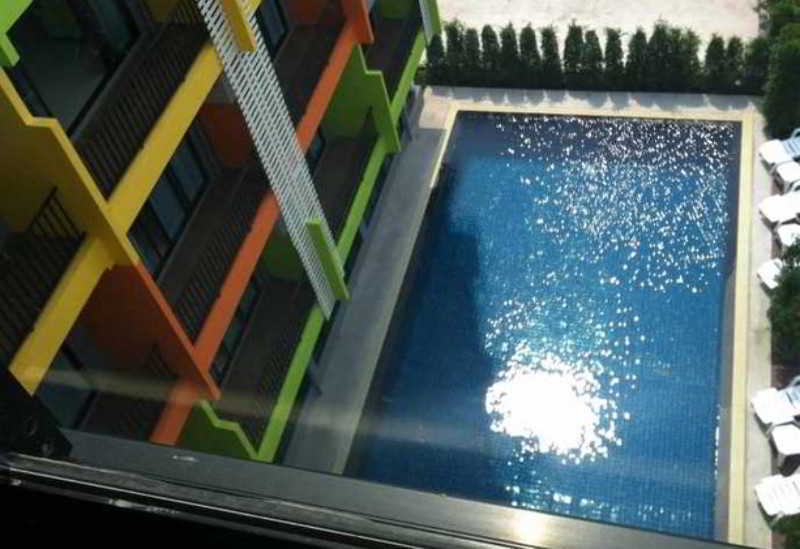Oyo 75367 Ud Pattaya Hotel Landkreis Landkreis Bang Lamung Exterior foto