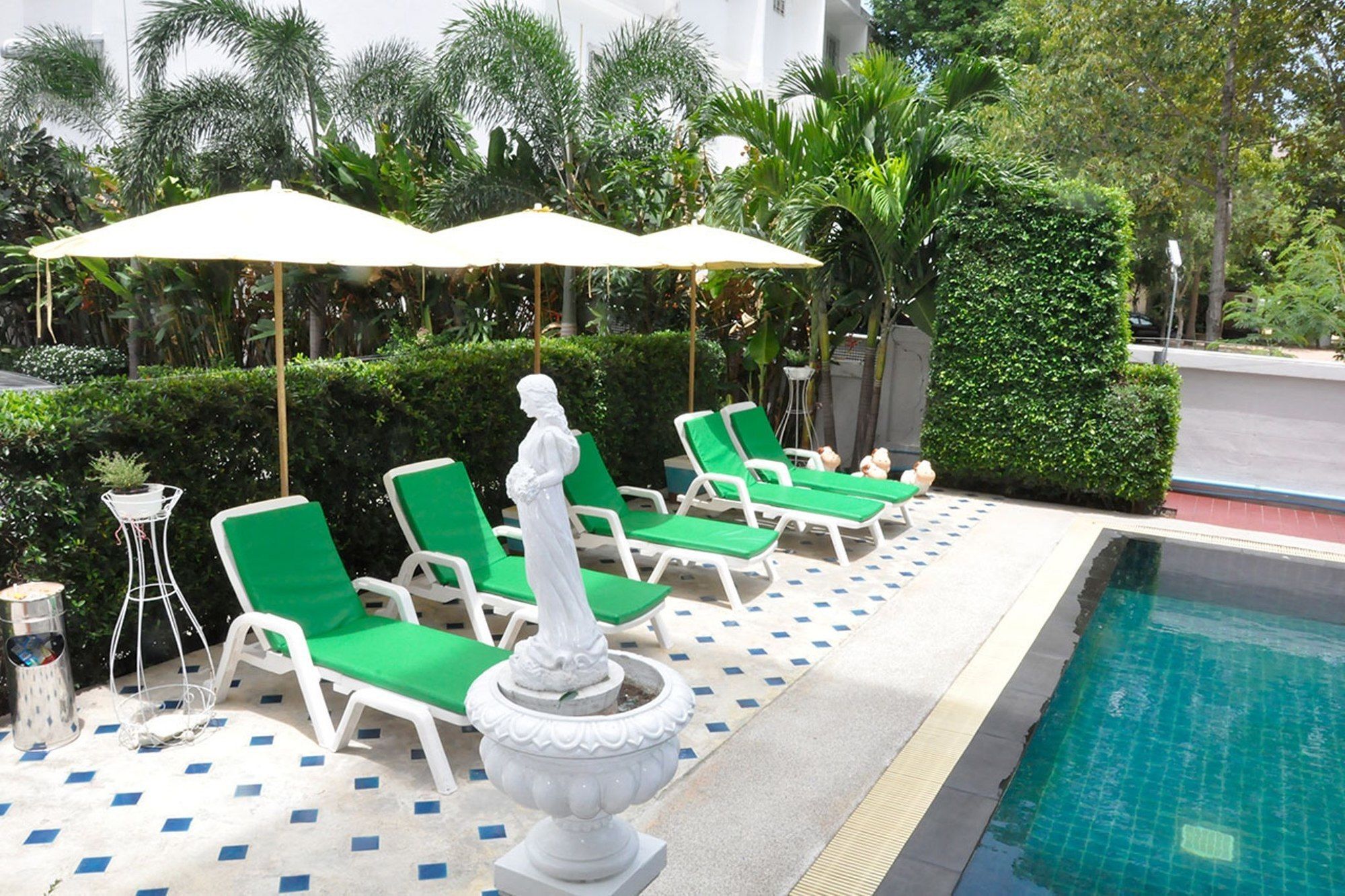 Oyo 75367 Ud Pattaya Hotel Landkreis Landkreis Bang Lamung Exterior foto
